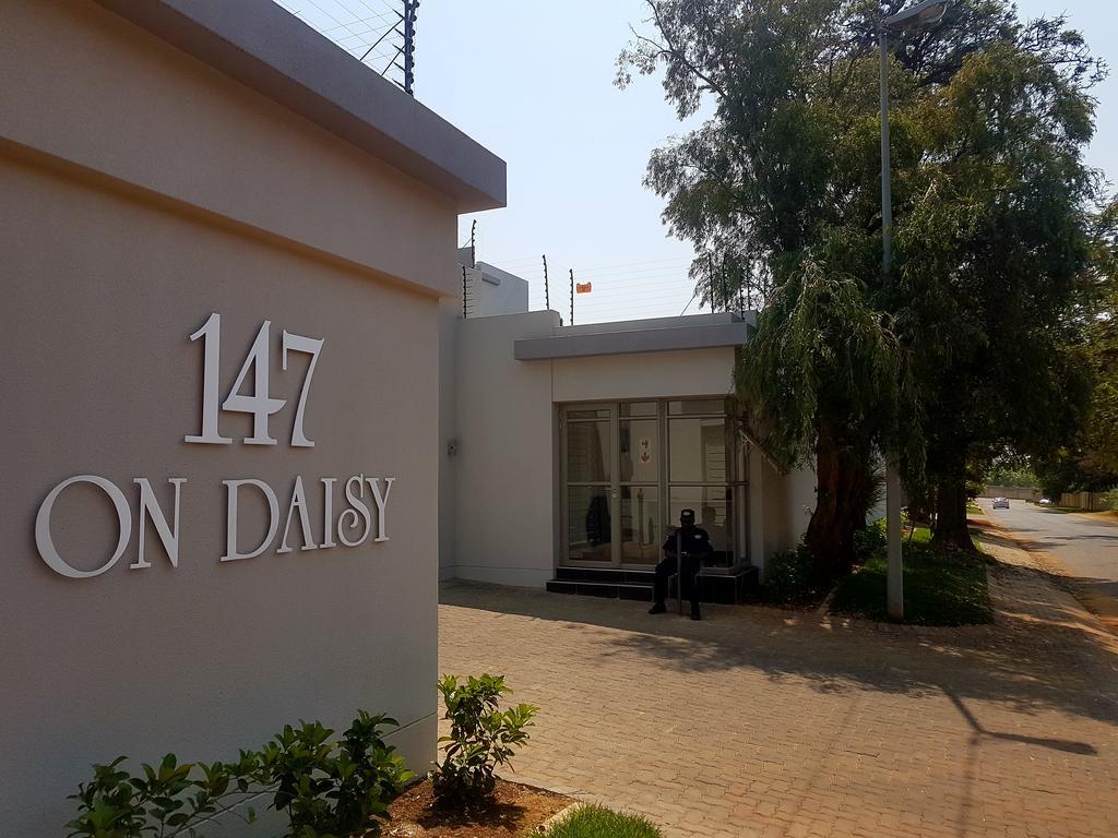 Daisy Place جوهانسبورغ المظهر الخارجي الصورة